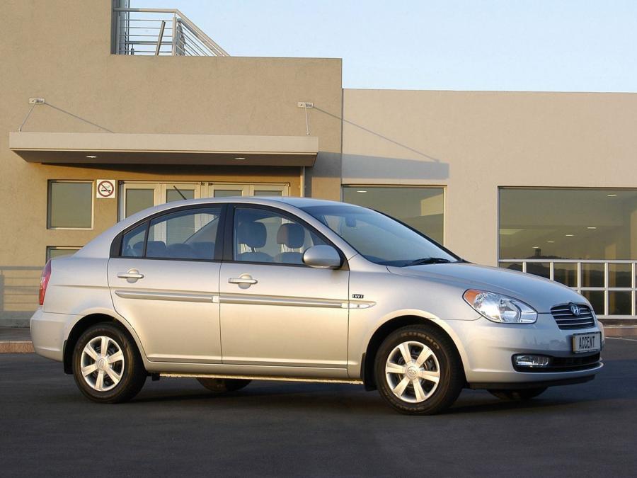  Hyundai Accent Sedan 2006 года  (ZA) (фото 4 из 18)
